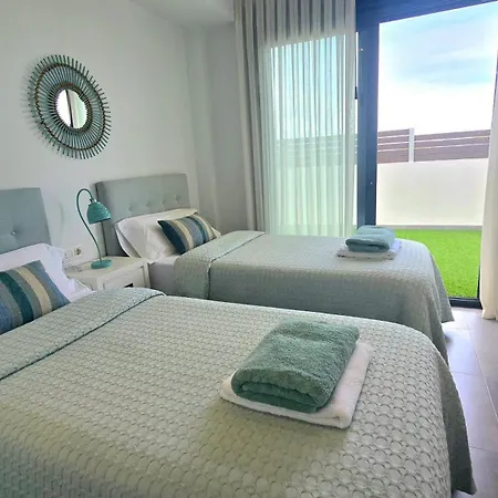 Iguanas Villa