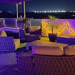 Iguanas Villa